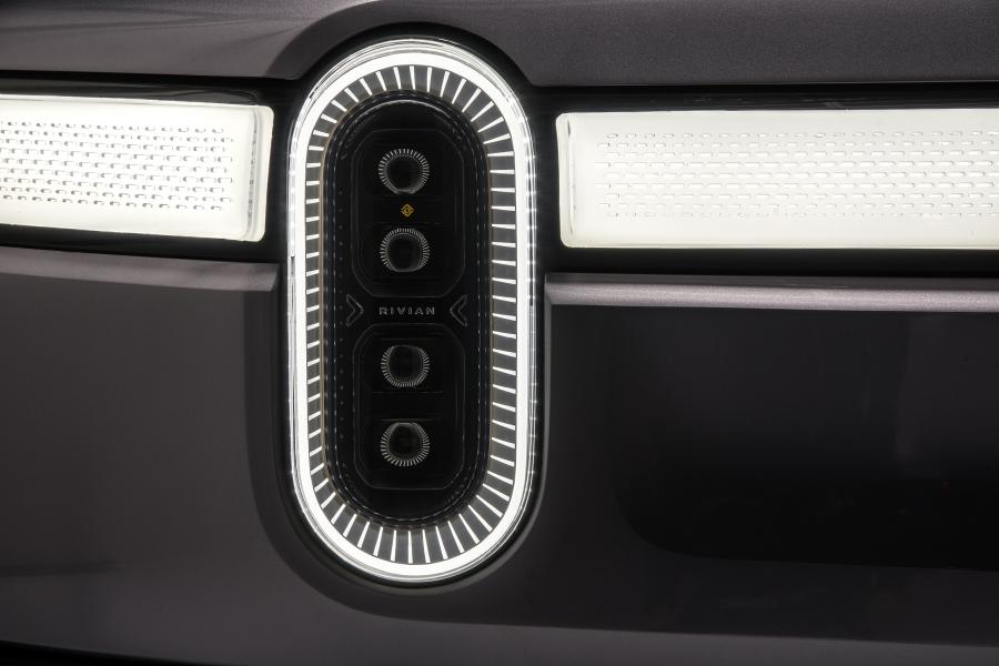 Детали экстерьера Rivian R1T 2018 года  (фото 15 из 58)